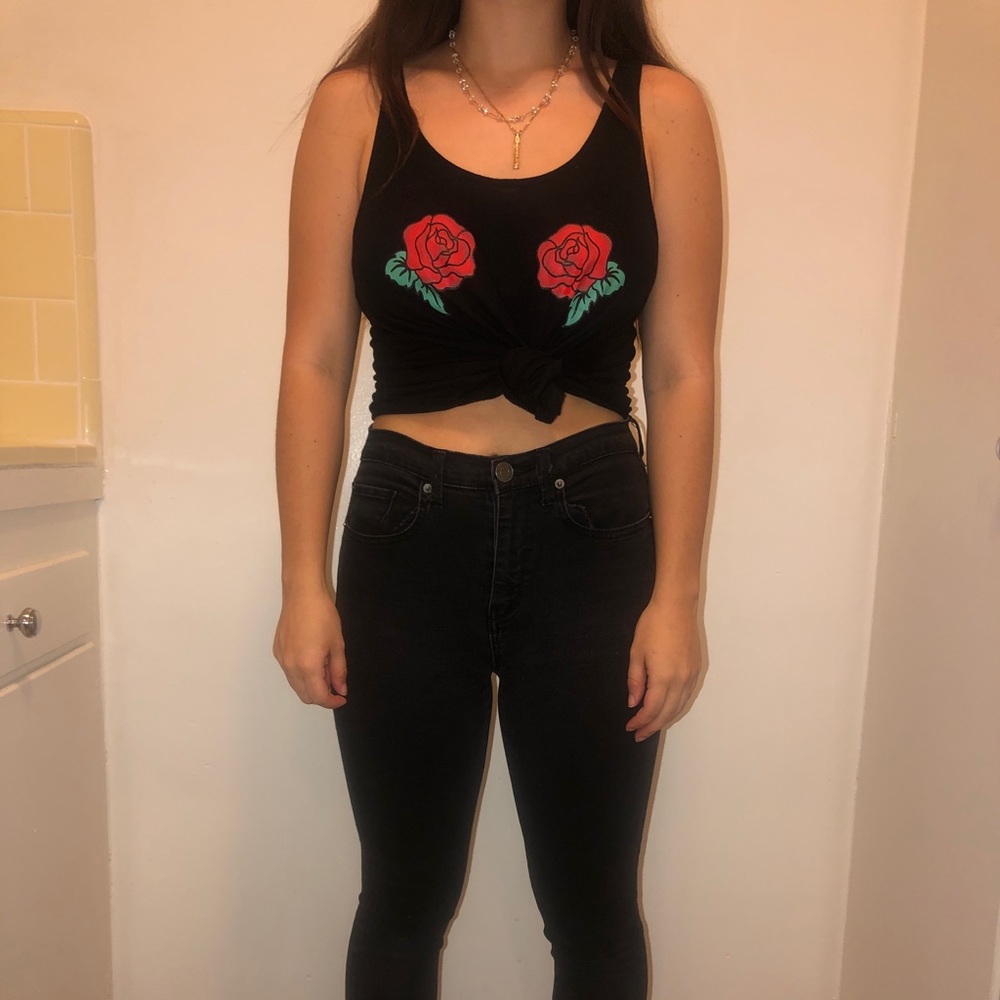 Rose Detail Tanktop